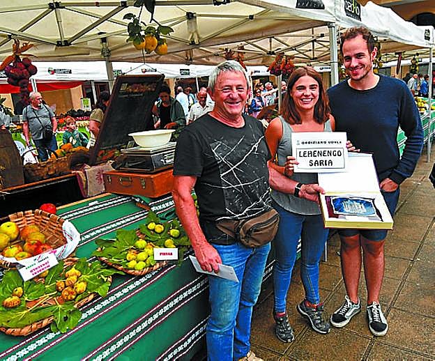 El buen ambiente reinó en el pueblo durante toda la mañana. 