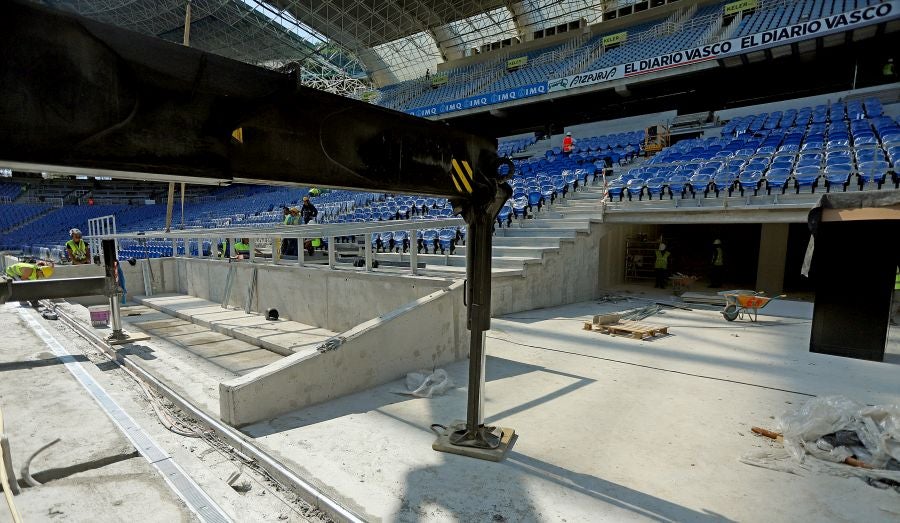 El campo de la Real Sociedad continúa afinando su puesta a punto para estar en las mejores condiciones para el próximo partido.