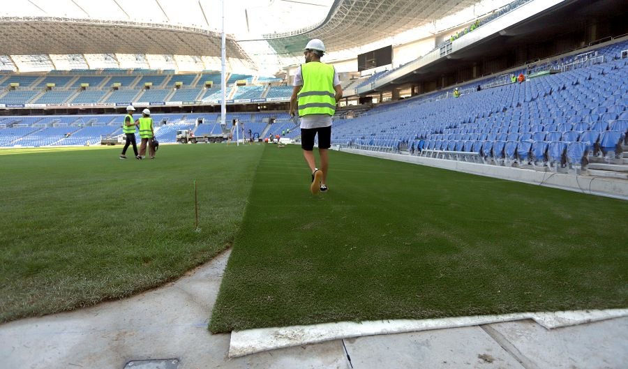 El campo de la Real Sociedad continúa afinando su puesta a punto para estar en las mejores condiciones para el próximo partido.
