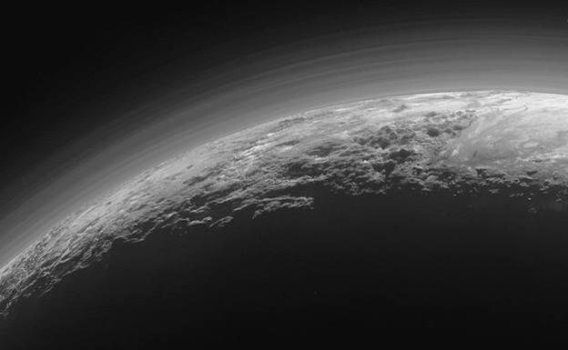 Fotografía de archivo del 18 de septiembre de 2015 que muestra al planeta enano Plutón. 