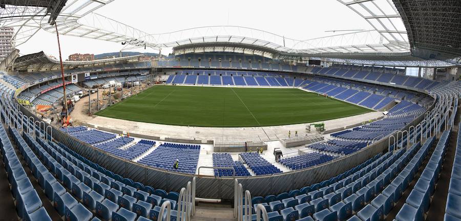 Los operarios siguen trabajando a gran ritmo para que el estadio esté en las mejores condiciones posibles el sábado ante el Barcelona