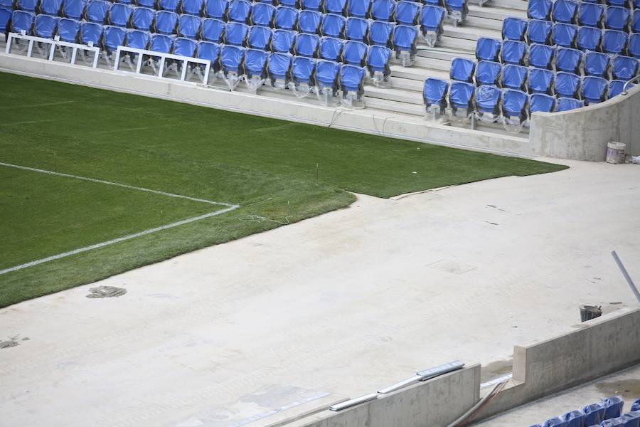 Los operarios siguen trabajando a gran ritmo para que el estadio esté en las mejores condiciones posibles el sábado ante el Barcelona