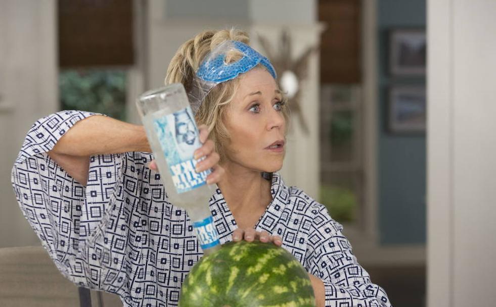 Jane Fonda en una escena de la serie 'Grace and Frankie' (2015 -.).