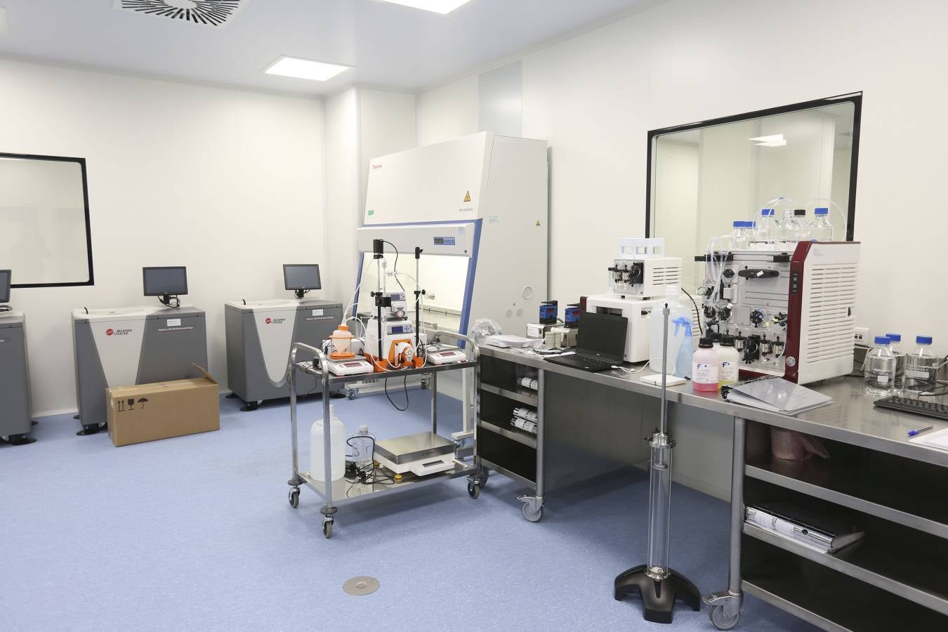 Terapia génica que ayude a curar enfermedades que ahora carecen de tratamiento. Este es el objetivo de Viralgen, una planta puntera en terapia génica que ha abierto en la capital guipuzcoana