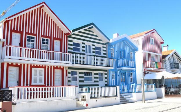 Aveiro, ciudad de agua y colores cerca de Oporto