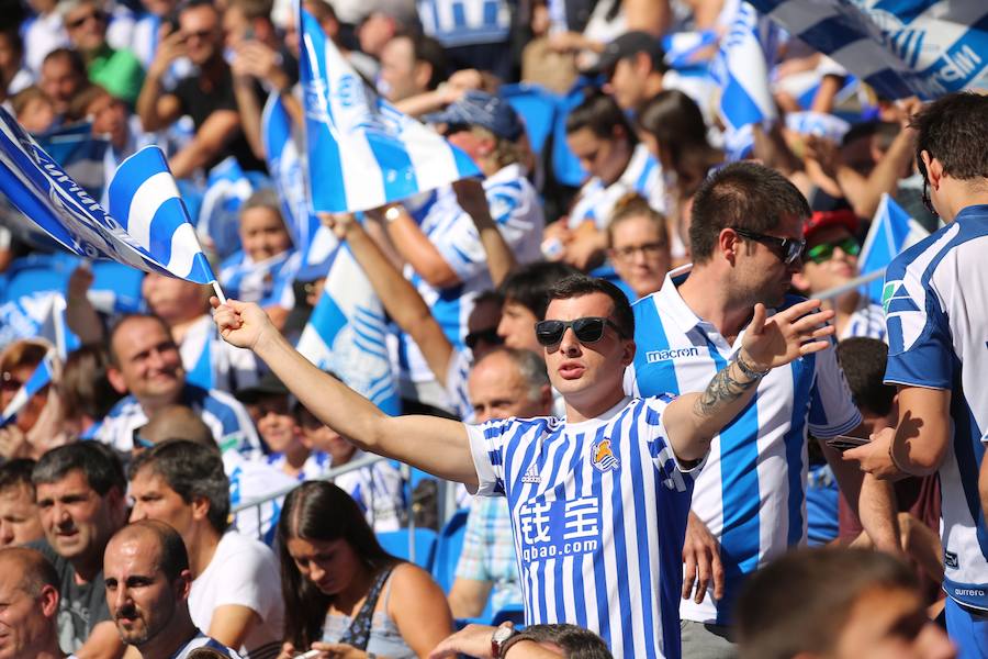 Casi 29.000 aficionados han llenado las gradas del nuevo ANoeta en su estreno