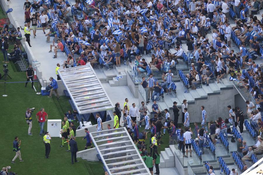 Casi 29.000 aficionados han llenado las gradas del nuevo ANoeta en su estreno