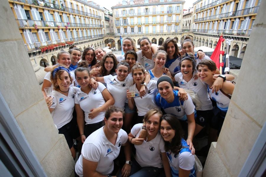 Donostiarra sube a la élite a costa de Hondarribia. La Torrekua vuelve a ser la mejor en Portugalete y el próximo verano estará en la Liga Euskotren.