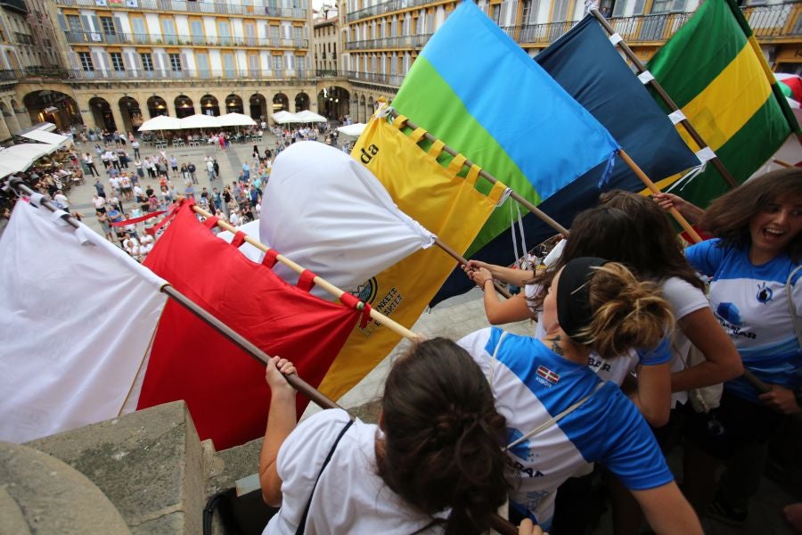 Donostiarra sube a la élite a costa de Hondarribia. La Torrekua vuelve a ser la mejor en Portugalete y el próximo verano estará en la Liga Euskotren.