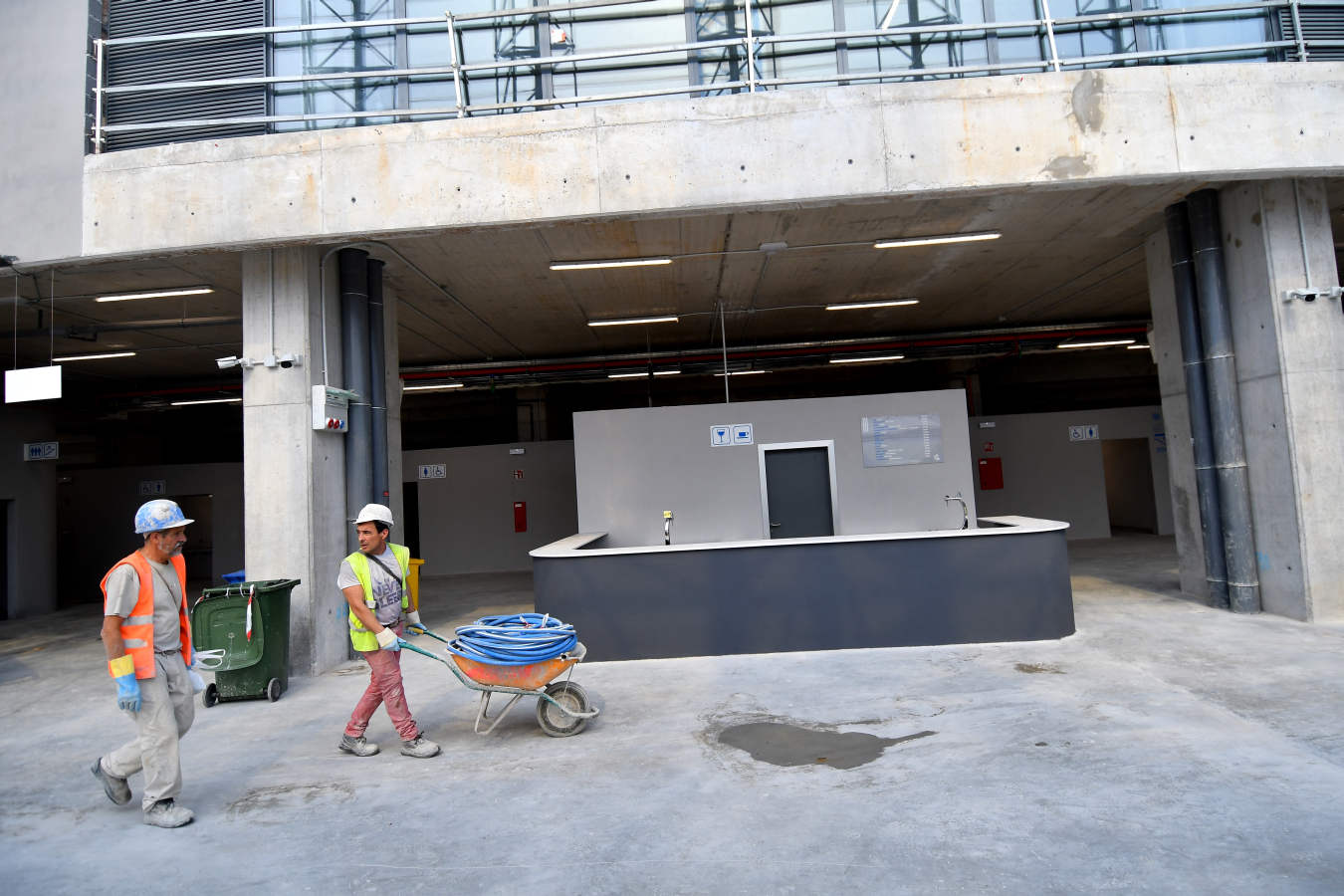 La Real trabaja para minimizar los errores que pudo haber en el estreno del nuevo campo de fútbol