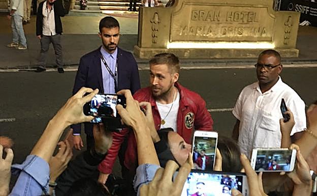 Ryan Gosling, a su llegada al hotel María Cristina.