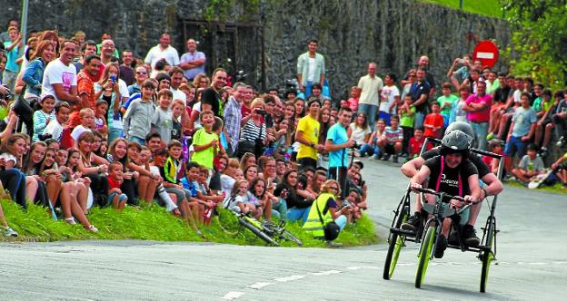 Giro ezin hobea izan ohi da Ugaldetxeko auzoko jaietan. 
