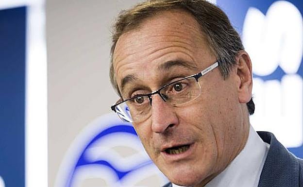 Alonso: «El PNV se descuelga del PSOE porque ve que es un desastre»