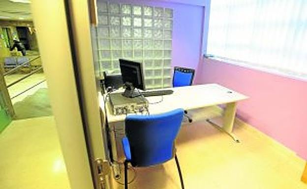 Oficina de la comisaría de la Ertzaintza en Eibar para casos de violencia de género.