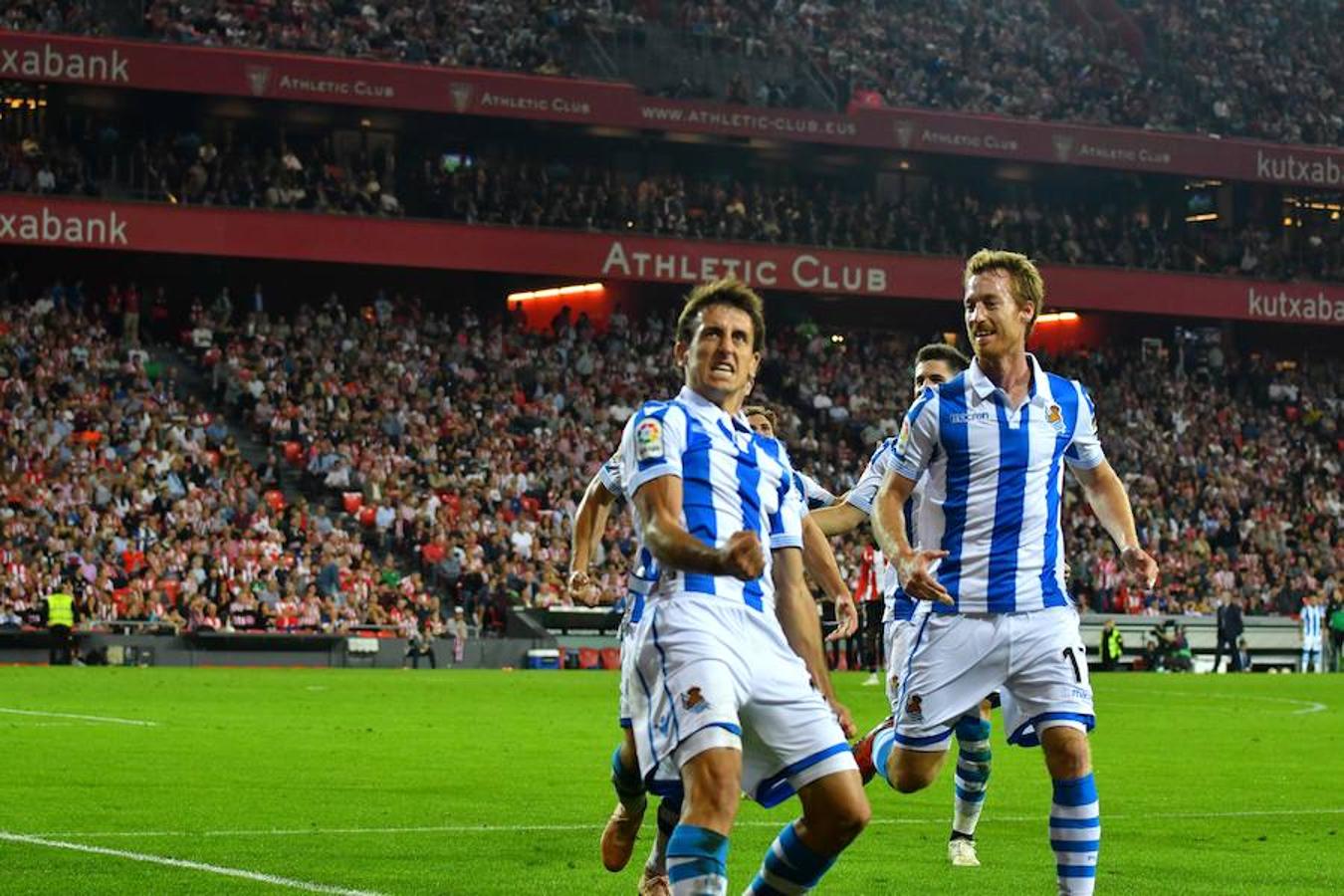 Derbi vasco disputado este viernes en San Mamés, que la Real se llevó con goles de Oyarzabal (2) y Sangalli