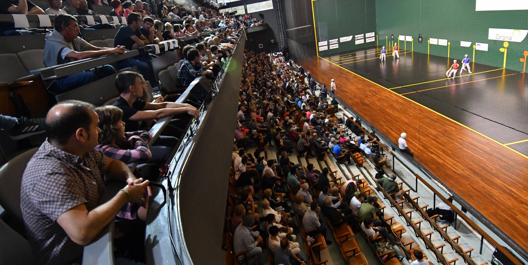 Galarreta despidió con una gran ovación al mejor remontista de la historia