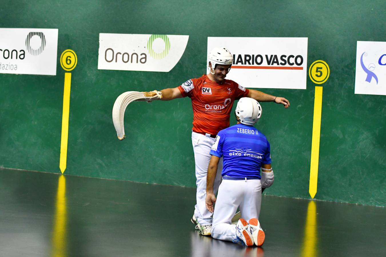 Galarreta despidió con una gran ovación al mejor remontista de la historia