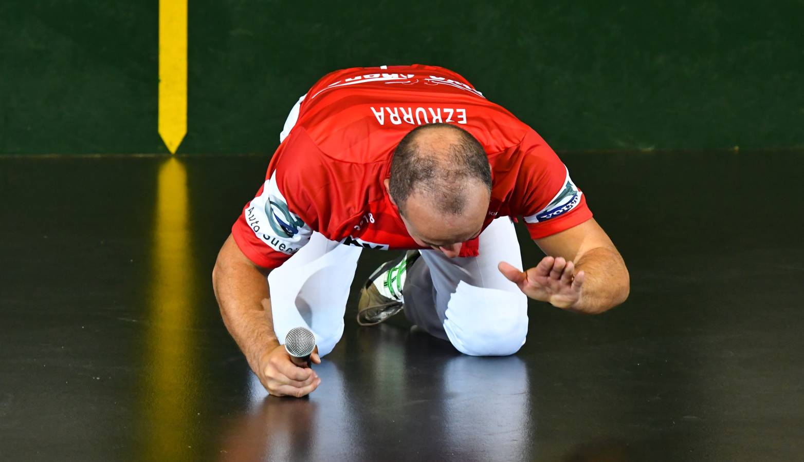 Galarreta despidió con una gran ovación al mejor remontista de la historia