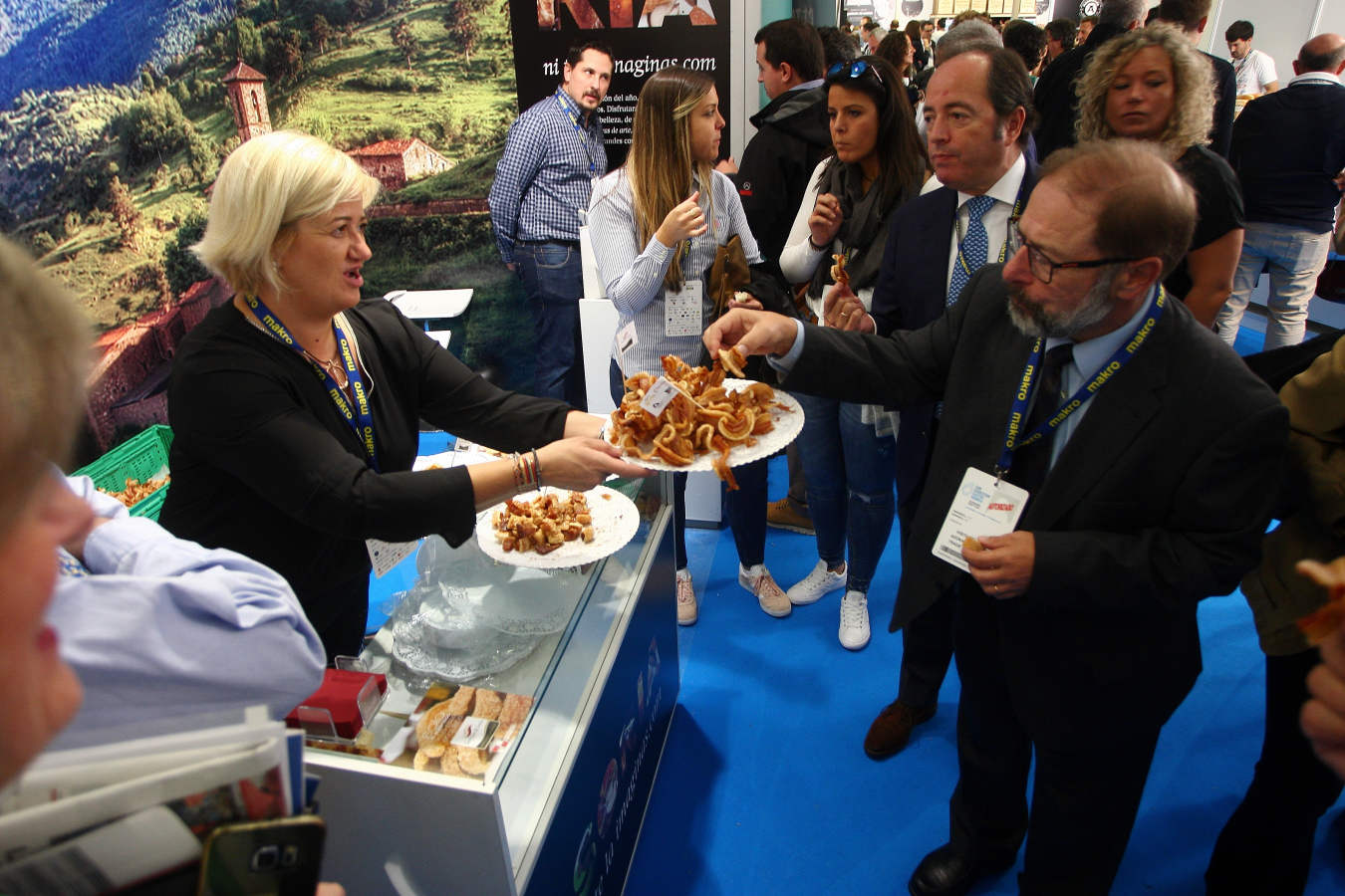 El chef Juan Mari Arzak ha recibido el Premio Homenaje en la jornada inaugural de San Sebastian Gastronomika este lunes.