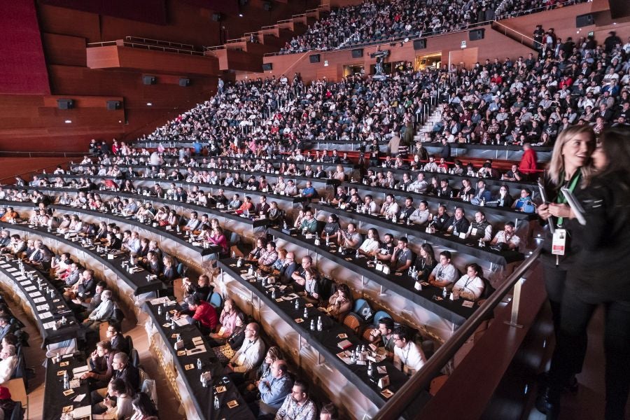 El chef Juan Mari Arzak ha recibido el Premio Homenaje en la jornada inaugural de San Sebastian Gastronomika