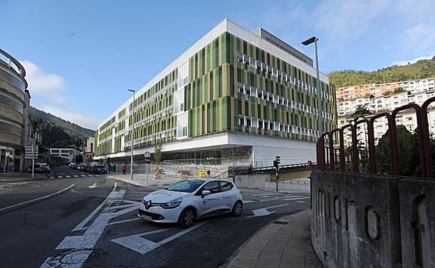 El Hospital de Eibar entrará en funcionamiento a finales de octubre. 