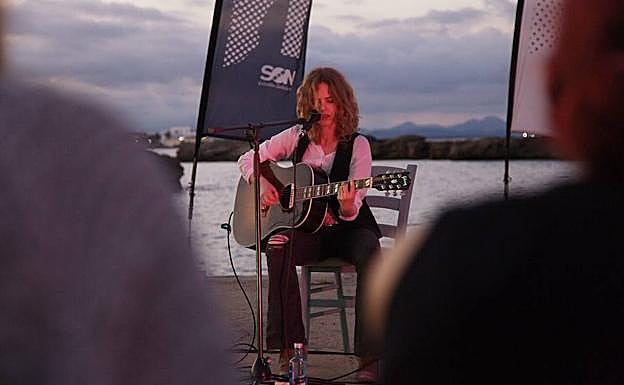 Una cita a ciegas con la música y la gastronomía