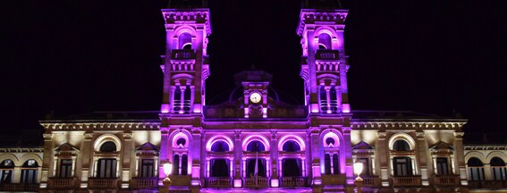 El Ayuntamiento se iluminará de rosa con motivo del Día Mundial contra el Cáncer de Mama