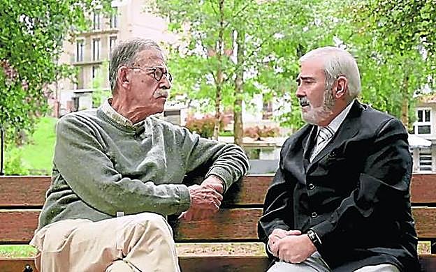 Vídeos con el relato de seis víctimas y seis exetarras llevarán a las aulas la historia de ETA