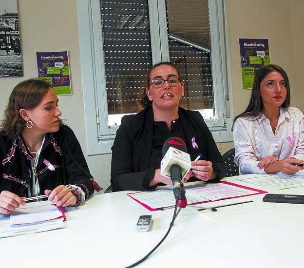 Ainhoa Berra, Mónica Martínez y Cristina Muguruza.. 