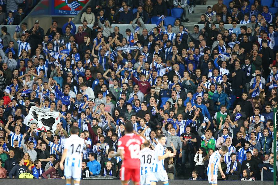 La Real Sociedad y el Girona han empatado (0-0) en el partido disputado el lunes por la noche en el estadio de Anoeta.. 