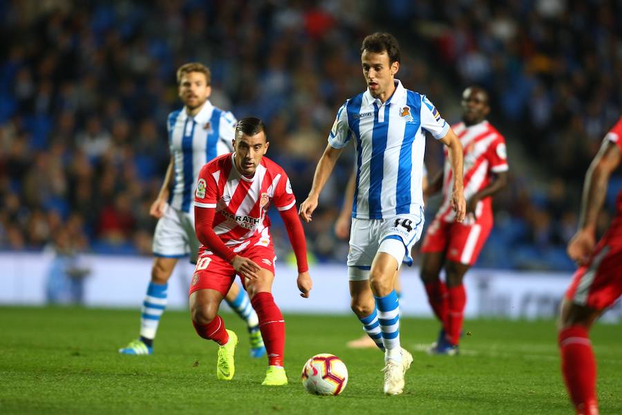 La Real Sociedad y el Girona han empatado (0-0) en el partido disputado el lunes por la noche en el estadio de Anoeta.. 