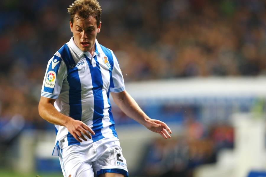 La Real Sociedad y el Girona han empatado (0-0) en el partido disputado el lunes por la noche en el estadio de Anoeta.. 
