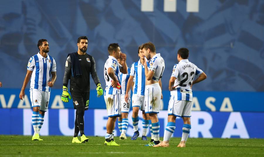 La Real Sociedad y el Girona han empatado (0-0) en el partido disputado el lunes por la noche en el estadio de Anoeta.. 
