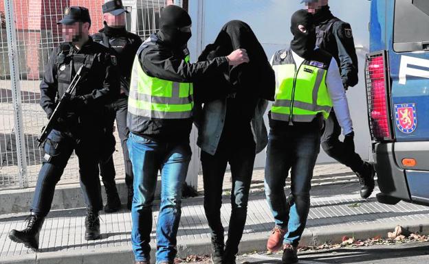 Imagen de archivo de un detenido por yihadismo. 