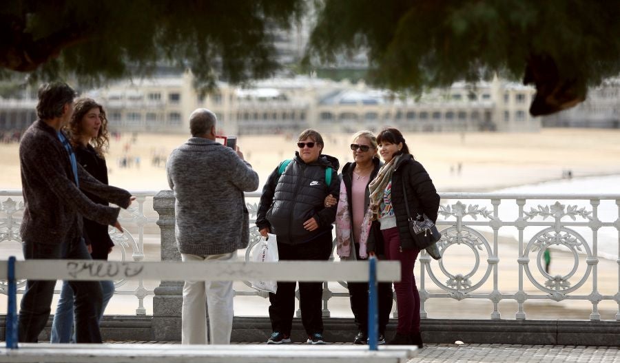 Euskadi está ya lista para el primer temporal del otoño. Viento, lluvia, nieve, olas... serán protagonistas cuando menos en las próximas 36 horas. 