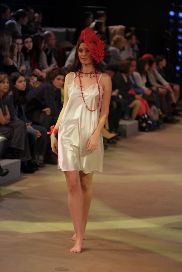 Otro año más, San Telmo se vuelve a vestir de gala para acoger una intensa jornada de desfiles en la que los diseñadores de prestigiosas marcas pueden mostrar sus nuevas creaciones. 