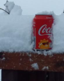 Imagen secundaria 2 - La nieve ya asoma en las cumbres de Gipuzkoa