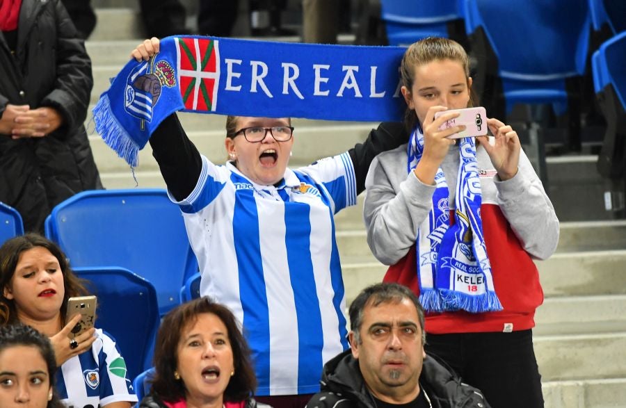 La Real Sociedad recibe al Sevilla con la imperiosa necesidad de lograr su primer triunfo en Anoeta. Sin emabrgo, tras un juego muy disputado, el equipo txuri-urdin no ha podido llevarse más que un punto. 