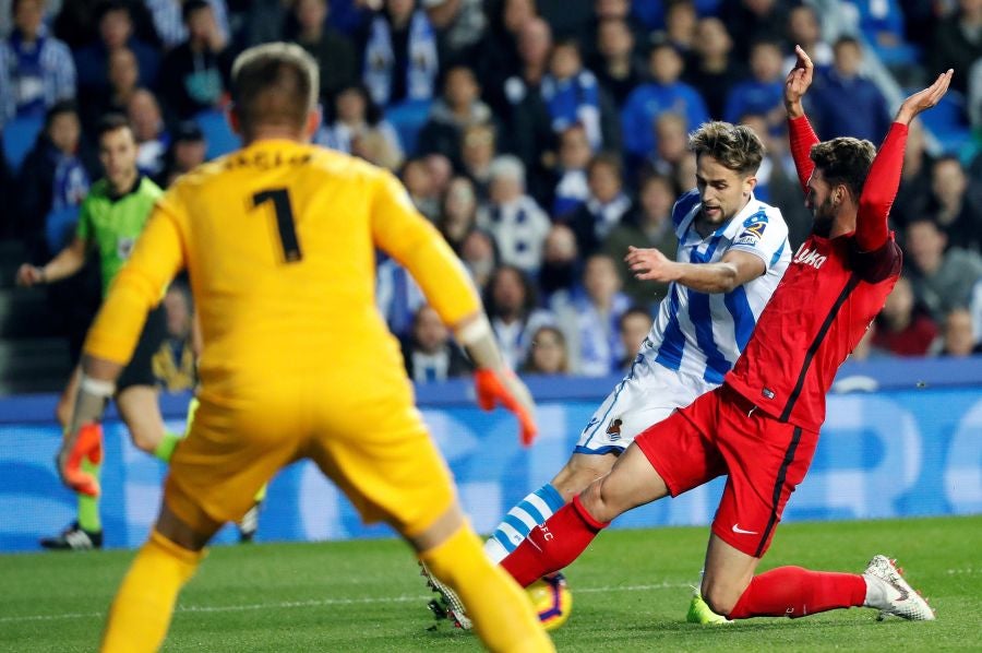 La Real Sociedad recibe al Sevilla con la imperiosa necesidad de lograr su primer triunfo en Anoeta.