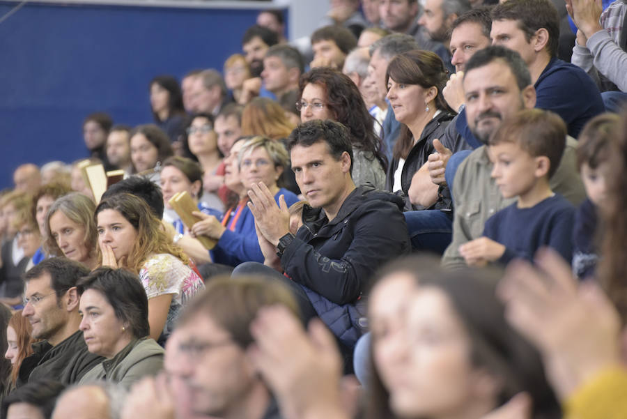 Las de Imanol Álvarez han caído en el Gasca ante el Dunaujvaros (22-23), pero la renta de ocho goles que traían de Hungría les ha dado la clasificación
