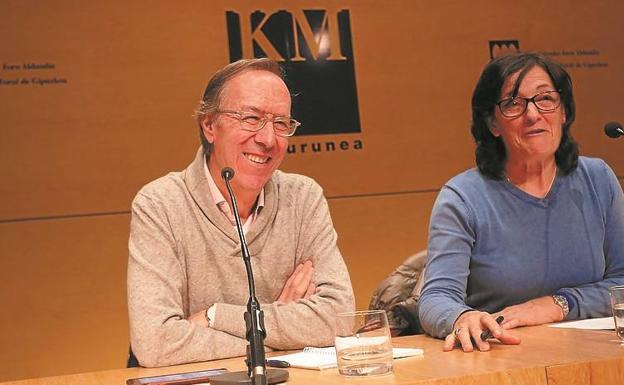 López Basaguren y Auzmendi, ayer en el Koldo Mitxelena. 