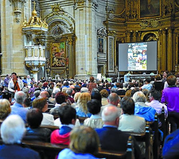Cine en misa. La parroquia de Santa María ya ha acogido esta iniciativa.