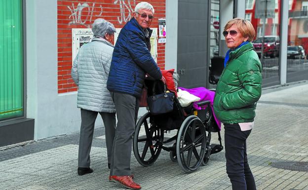 Los hermanos de Alberta Arsuaga aseguraban que la atención estaba siendo correcta durante la huelga.