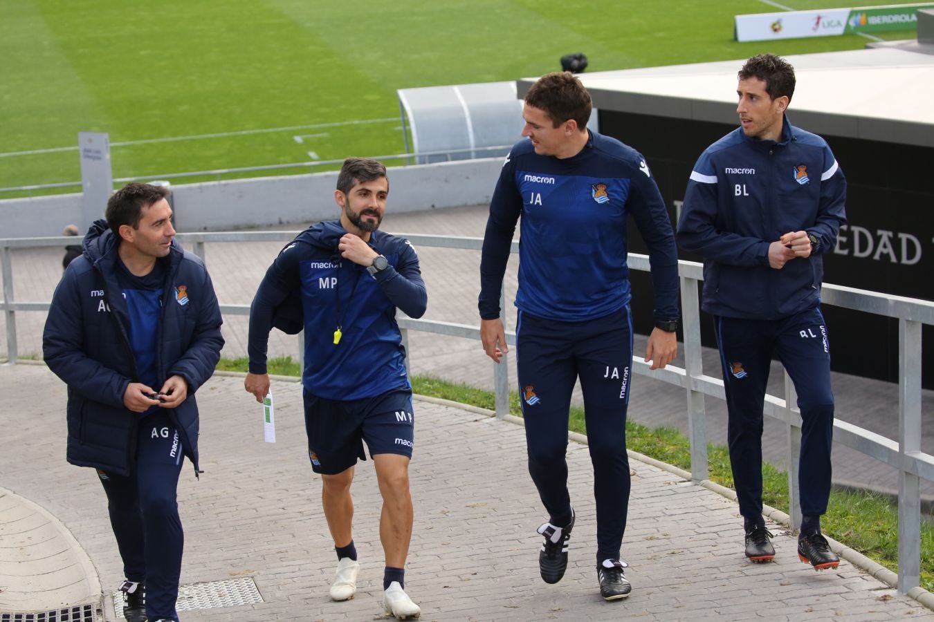 Han tenido que retirarse de la sesión 