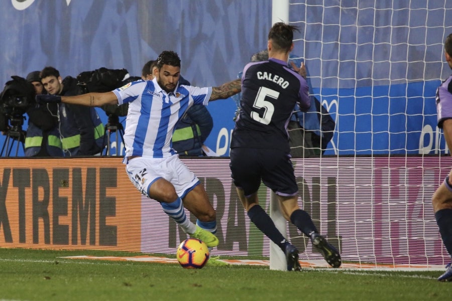 Los txuri-urdin se volcaron contra la portería rival sin ser capaces de materializar las numerosas ocasiones de gol (1-2). 