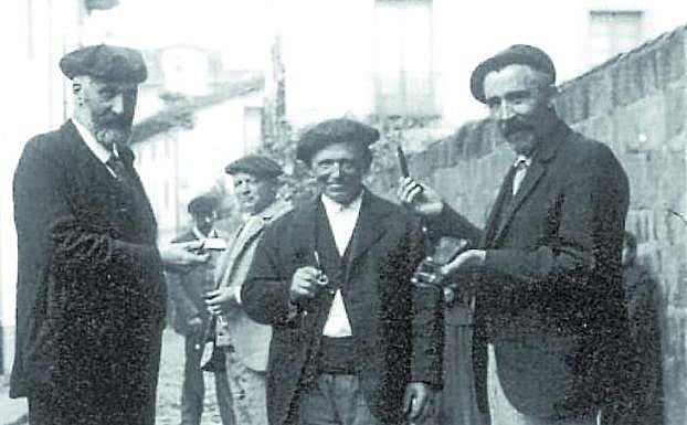 'Pello Errota' y Pedro Mari Otaño en las fiestas euskaras de Arrasate de 1896. 