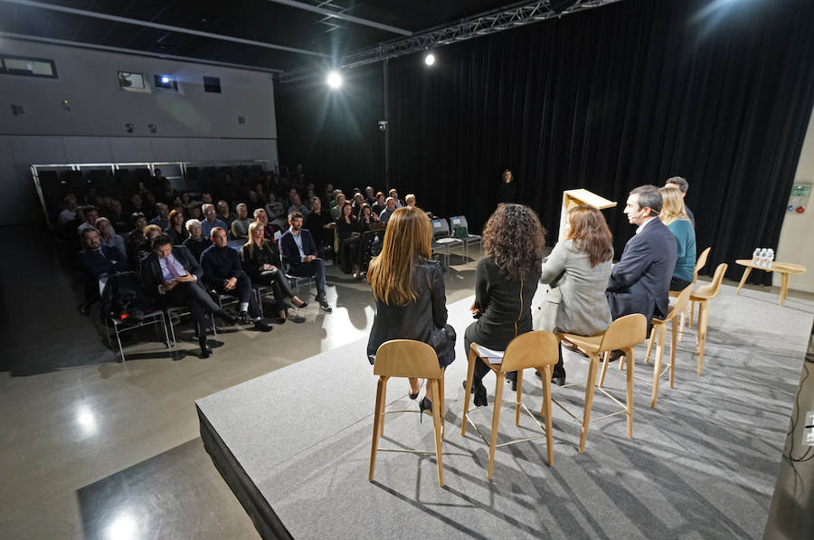 El Centro Internacional de Cultura Contemporánea acogió un foro didáctico que concitó el interés de decenas de consumidores