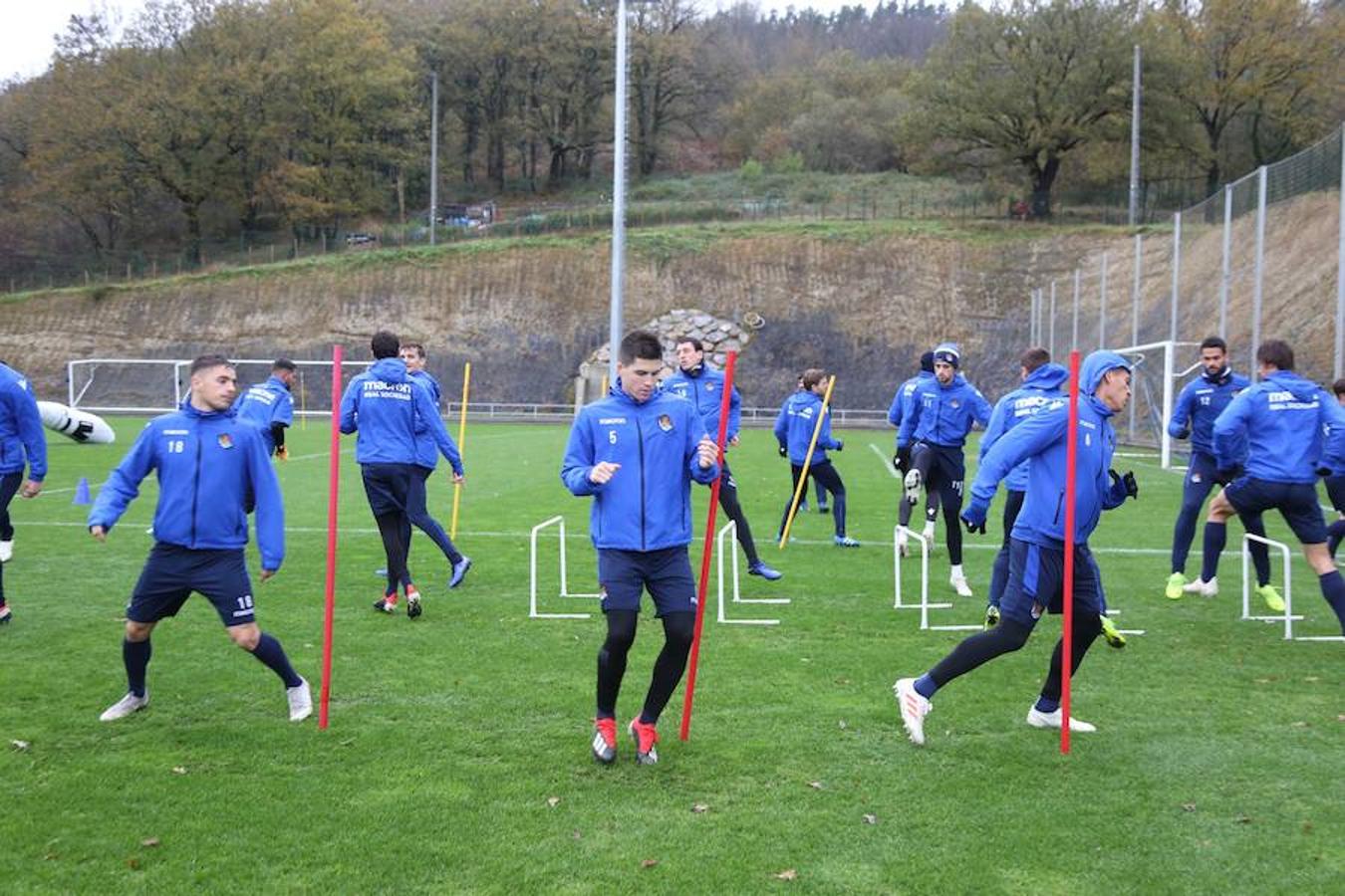 El equipo txuri-urdin se ha ejercitado hoy en Zubieta antes de medirse este sábado al Getafe