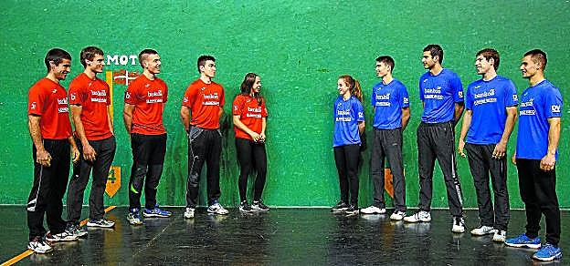 Ioritz Egiguren, Oier Etxebarria, Iker Elizegi, Ander Murua, Leire Garai, Miren Larrarte, Julen Egiguren, Markel Gartzia, Endika Uriondo y Eneko Labaka.