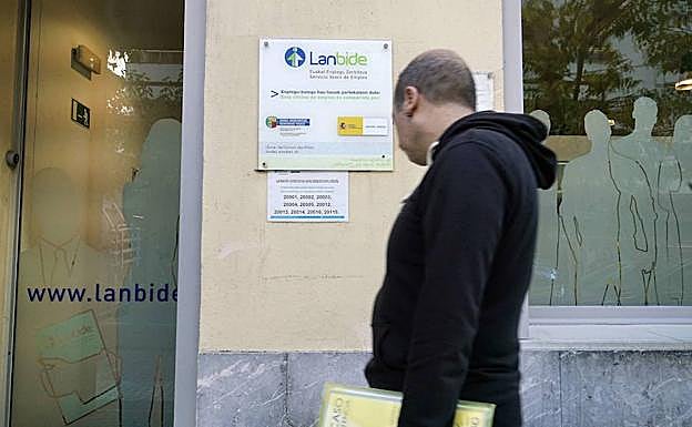 Artolazabal inicia los contactos para retomar la reforma de la RGI